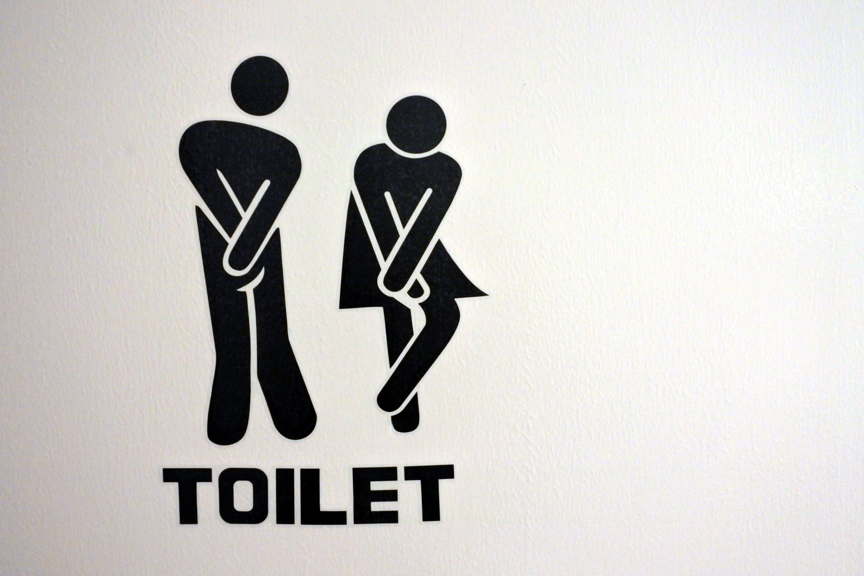 Jedan od simptoma infekcije urinarnog trakta je česta upotreba toaleta